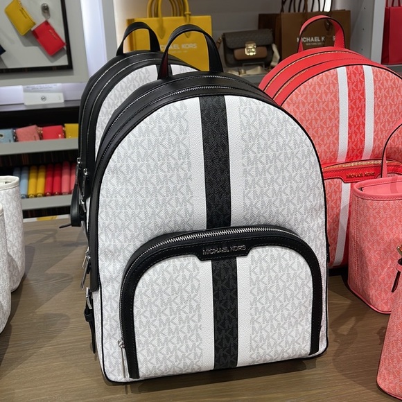 Michael Kors Jaycee Large Zip Pocket Backpack & LG DOUBLE ZIP WRISTLET - Picture 9 of 16